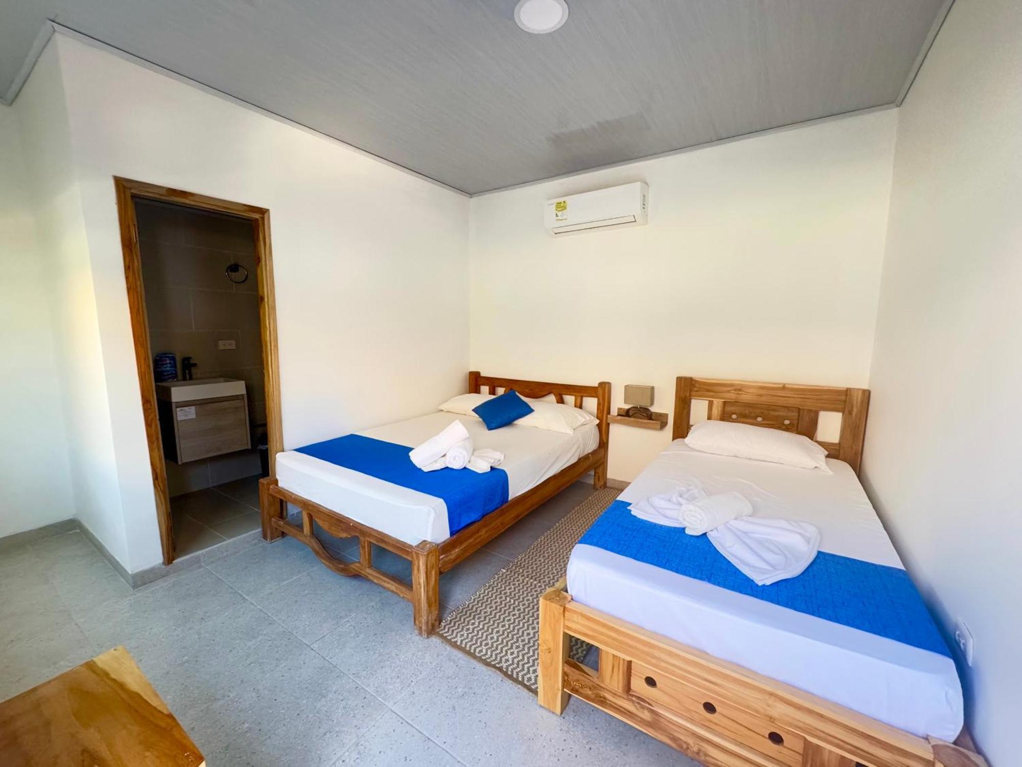 Tintipan Hotel Tintipan Island エクステリア 写真